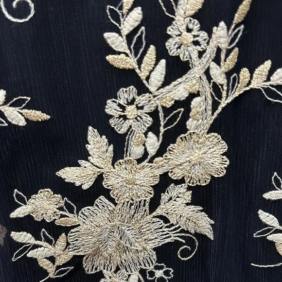 Lauren Lace dark navy short dress - Picture 3 of 5